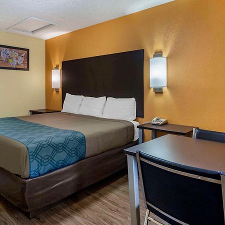 Econo Lodge Nashville North - Opryland Extérieur photo
