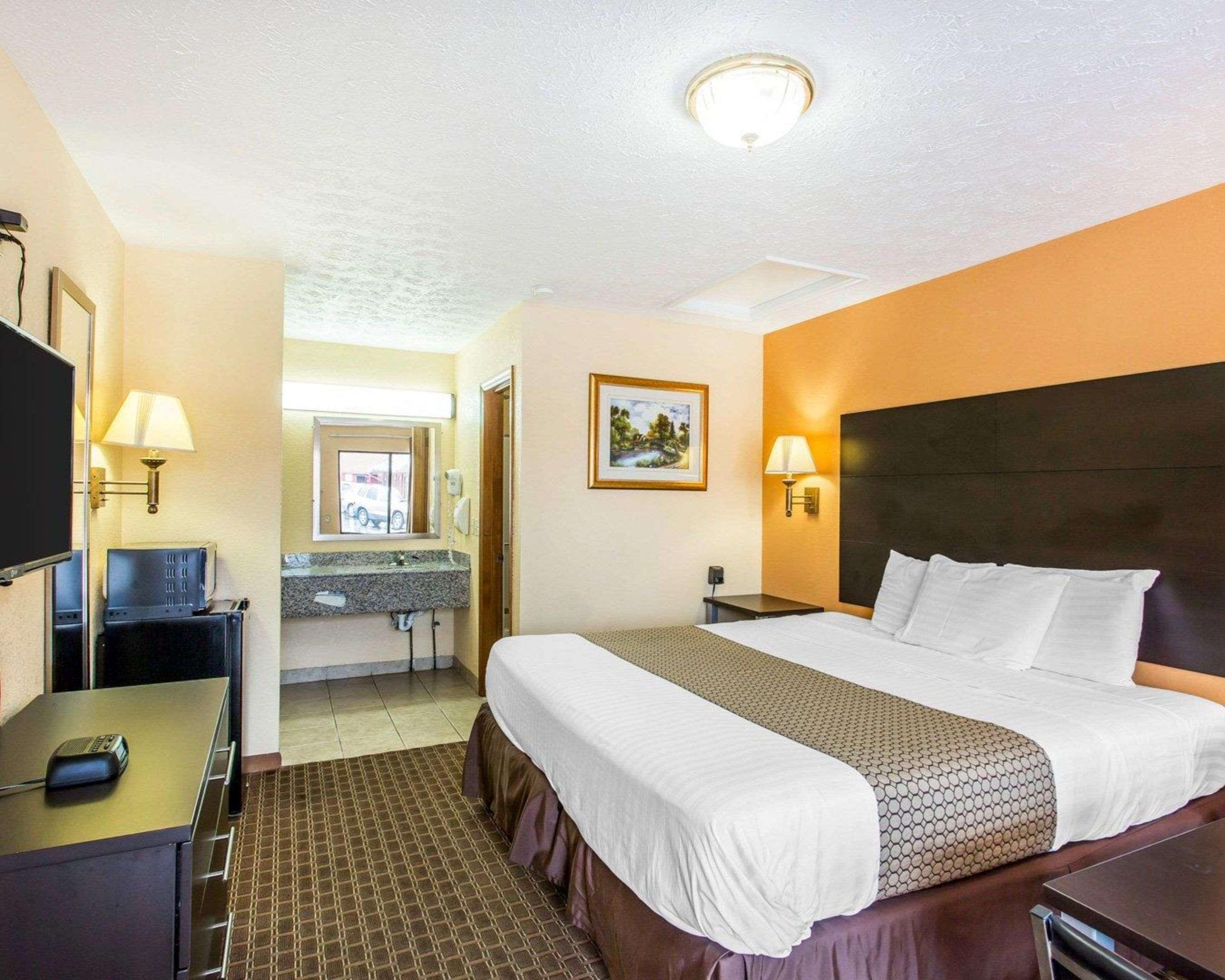 Econo Lodge Nashville North - Opryland Extérieur photo