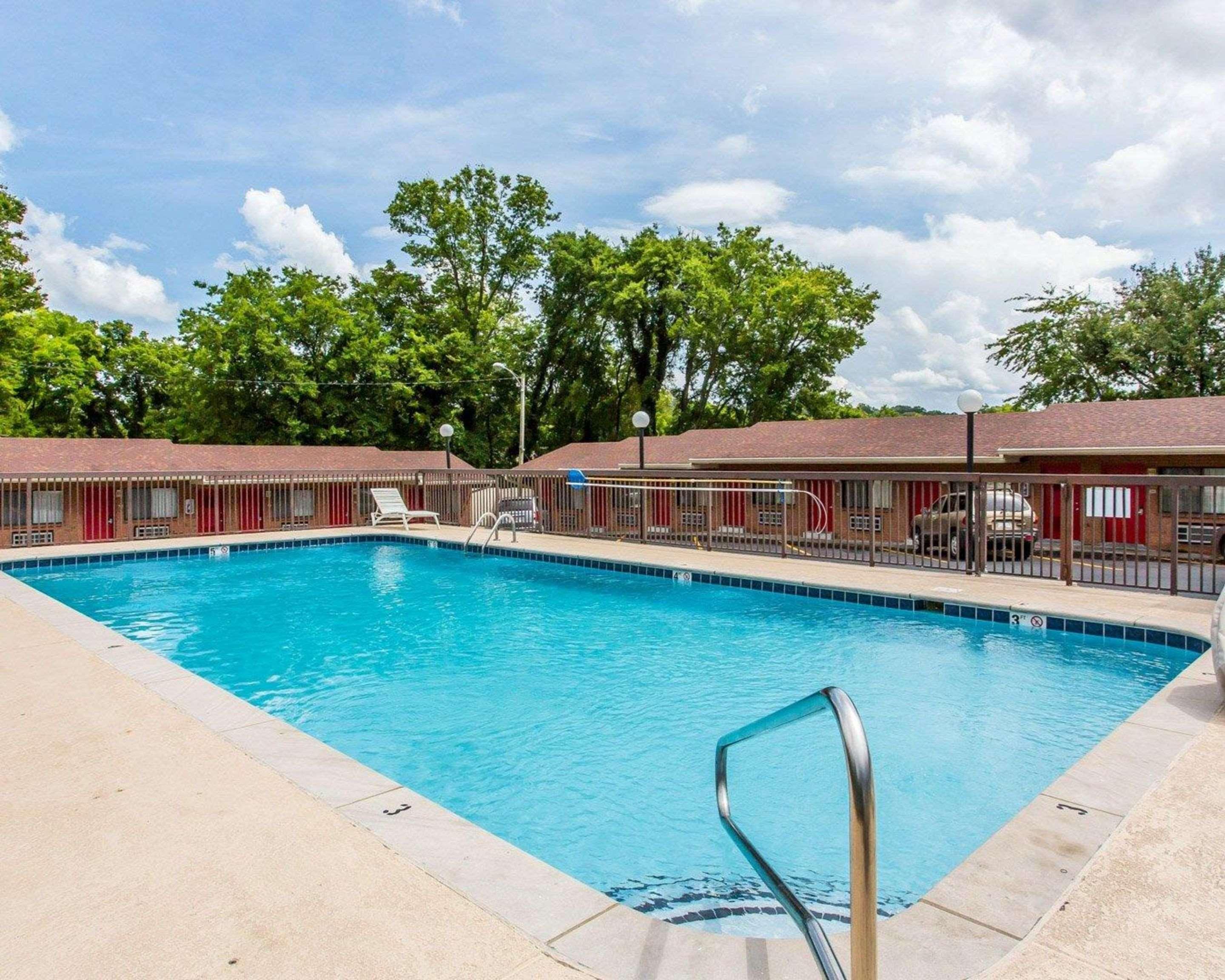 Econo Lodge Nashville North - Opryland Extérieur photo