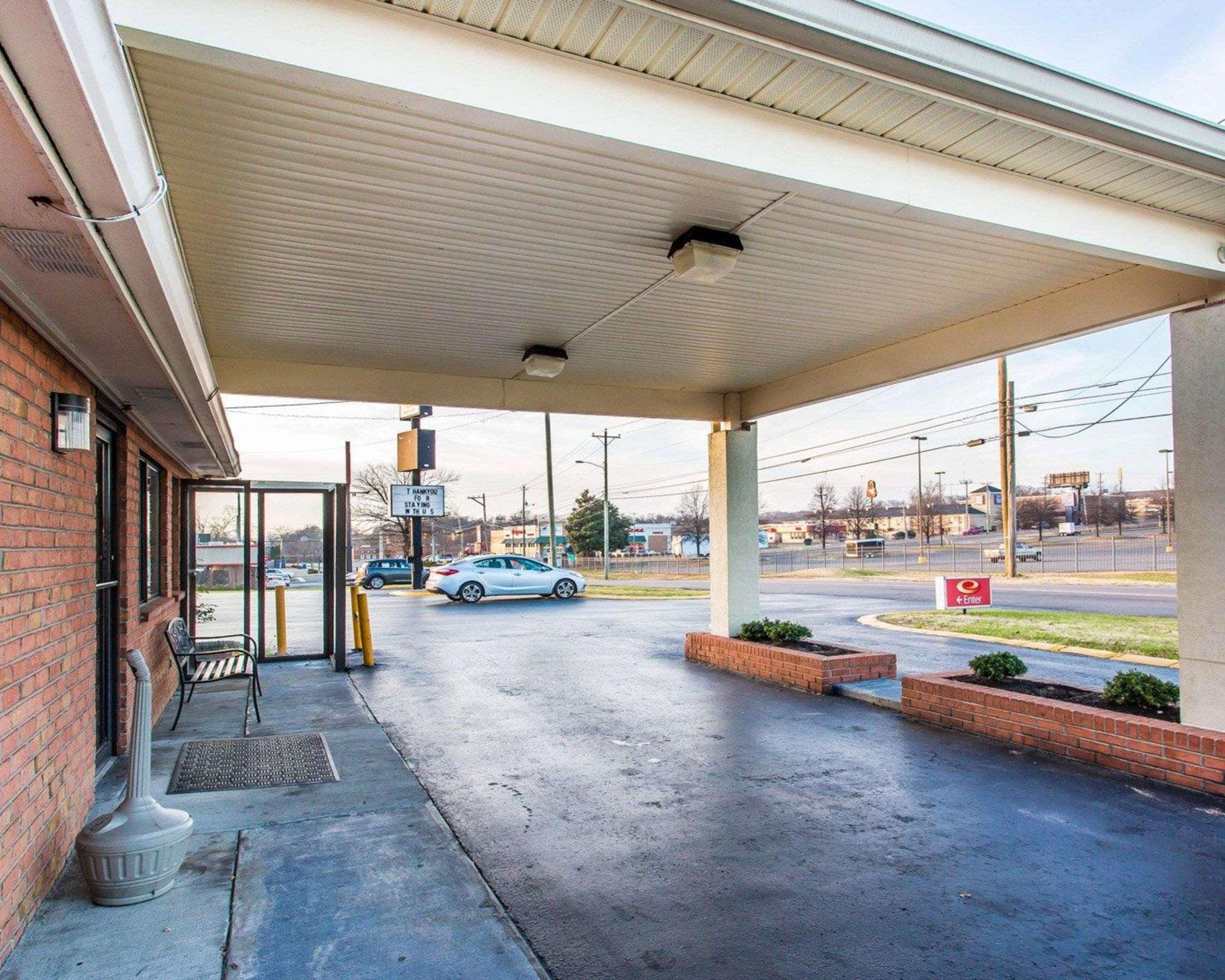 Econo Lodge Nashville North - Opryland Extérieur photo