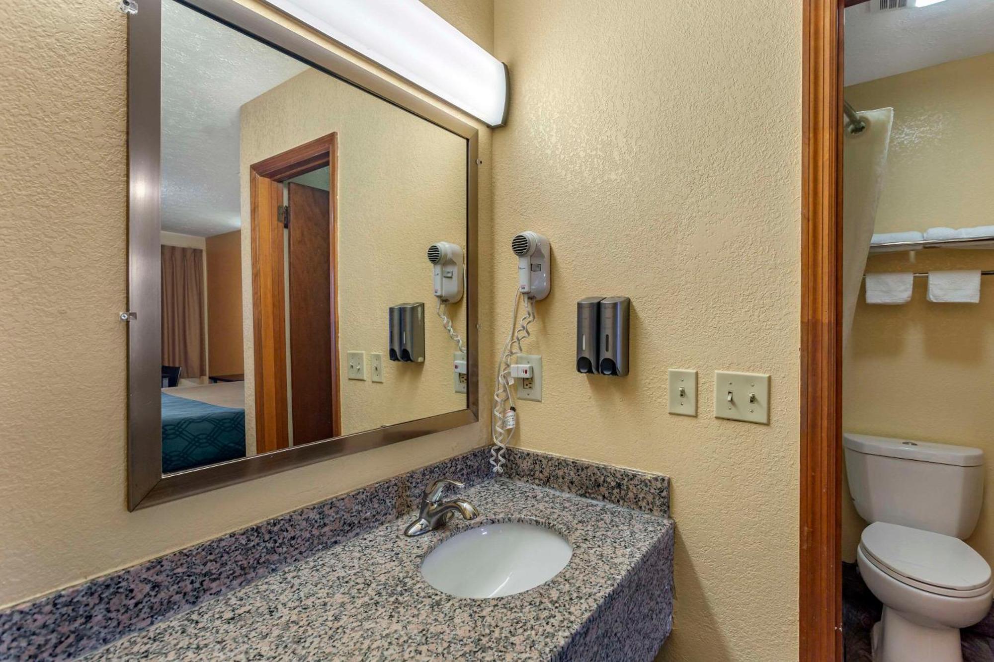 Econo Lodge Nashville North - Opryland Extérieur photo
