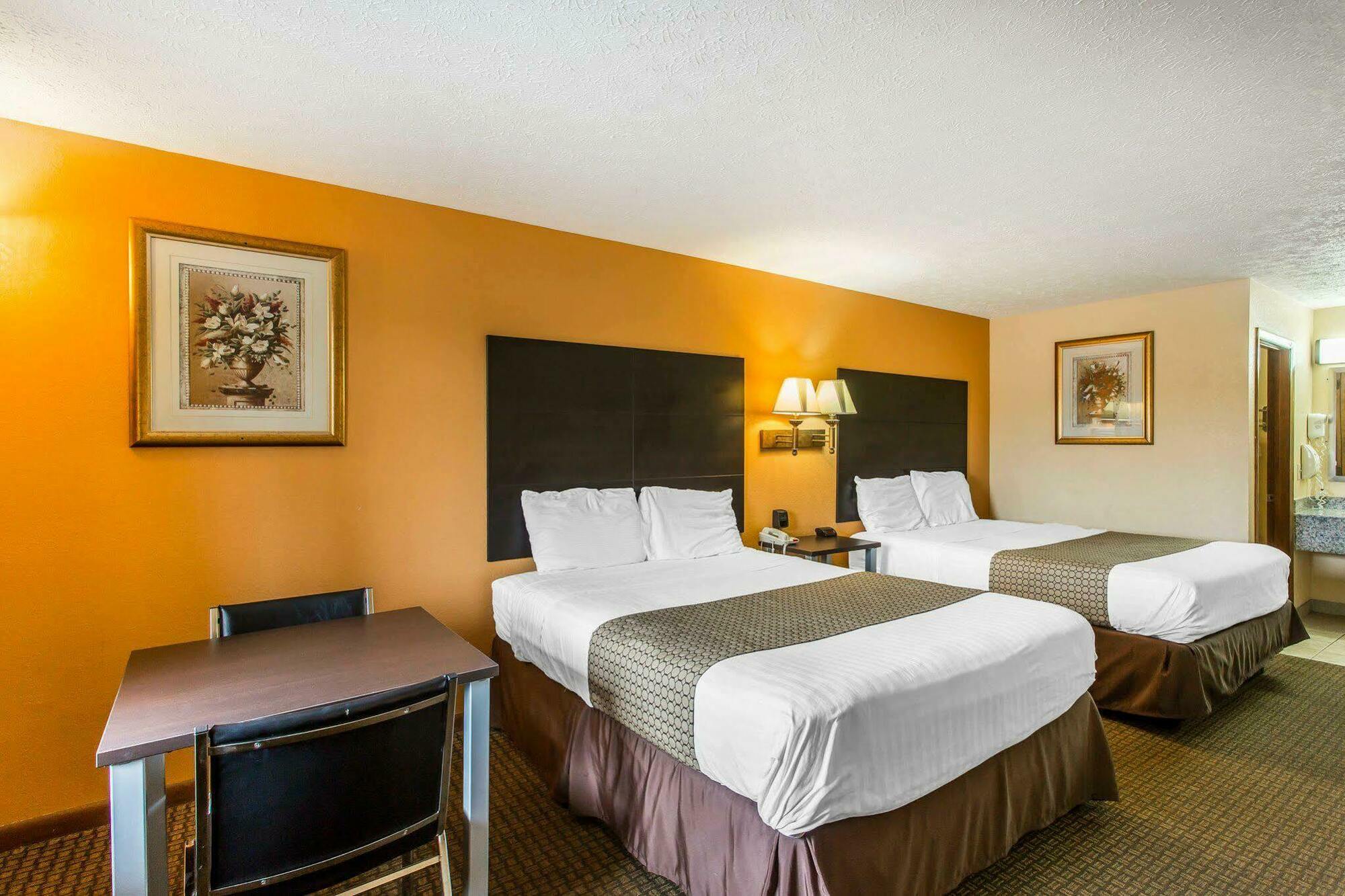 Econo Lodge Nashville North - Opryland Extérieur photo